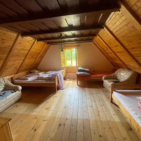 Apartment Chalupa U Mestanu